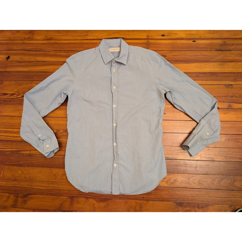 Burberry London Men's Light Blue Pinstripe Dress Shirt Size 15.5 /39 Button Down